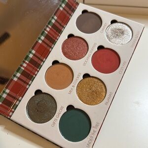 Give Me Glow Christmas Morning Palette